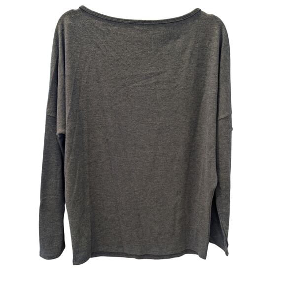 Go Couture Women’s Heart Graphic Long Sleeve Top Gray Oversized Size M - Picture 2 of 6